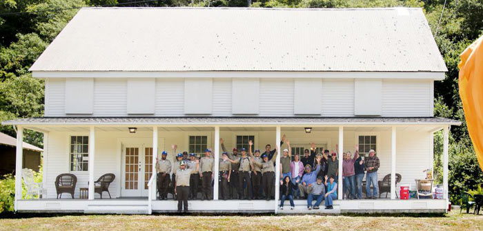 navarro center volunteers