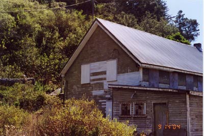 navarro by the sea with metal roof